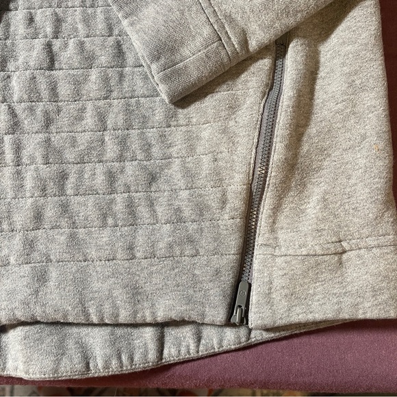 Lululemon Fleece Be True Crew Heathered Medium Grey - Size 12 Pocket - Picture 7 of 11